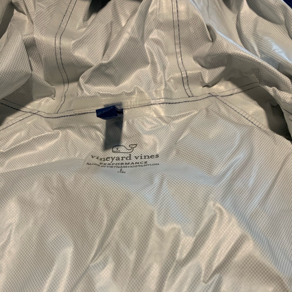 Vineyard vines youth windbreaker/Raincoat - Picture 4 of 4